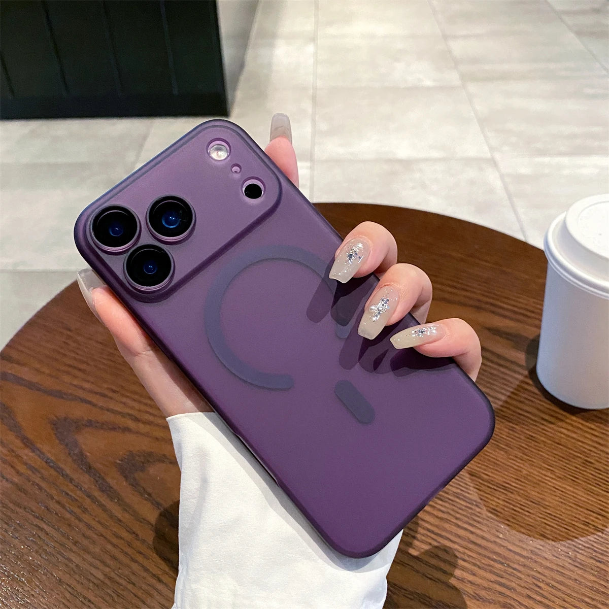 2025 Ultra Thin Full Cover Matte Clear Magnetic Phone Cases for Iphone 17 Pro Max 17Air 17Pro Hard PP Light Funda for Magsafe